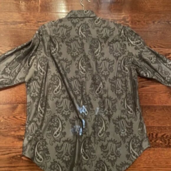 Robert Graham Button Down - Picture 7 of 14